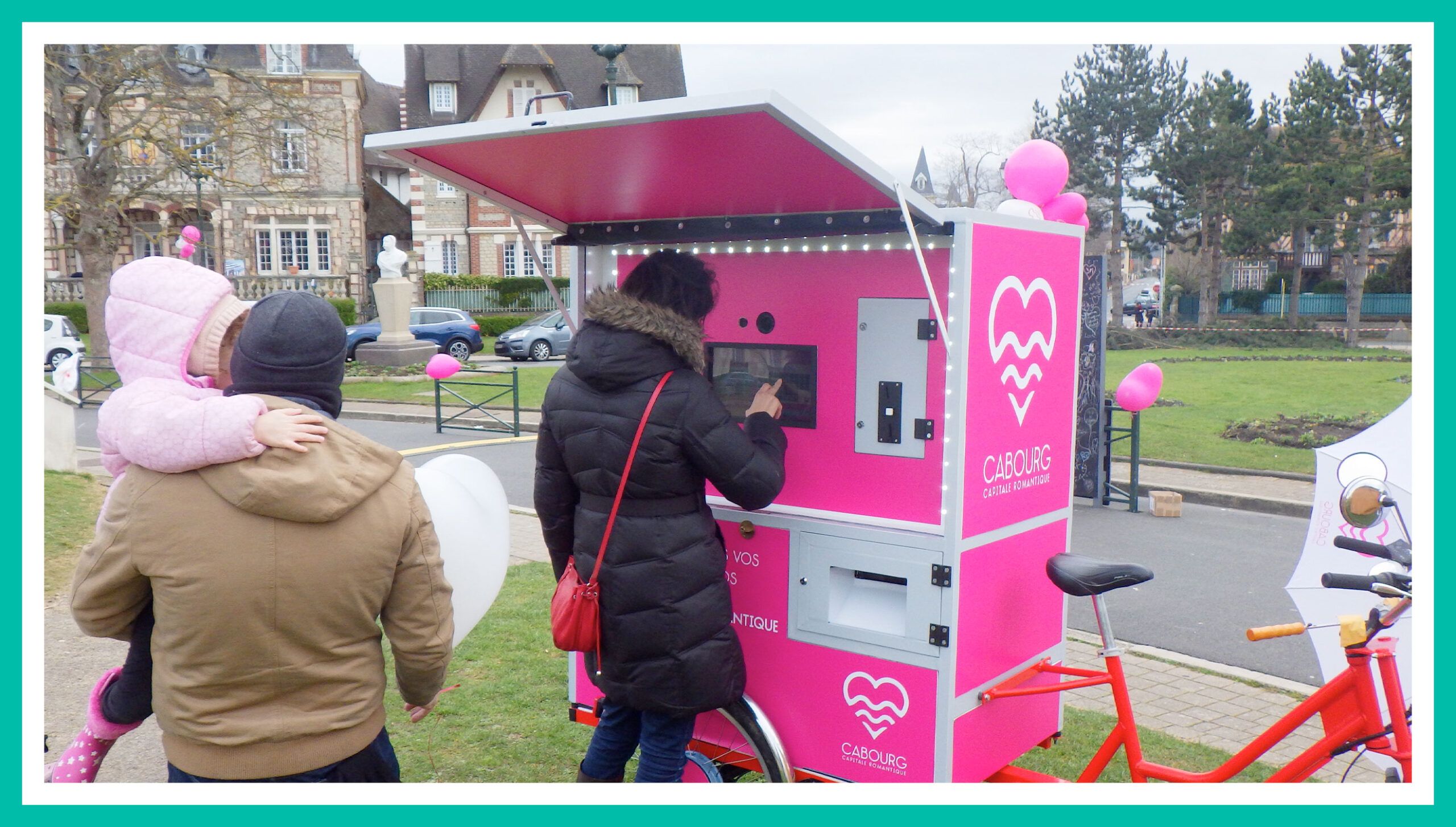 Cyclo (by Photocabine) pour la Saint-Valentin à Cabourg