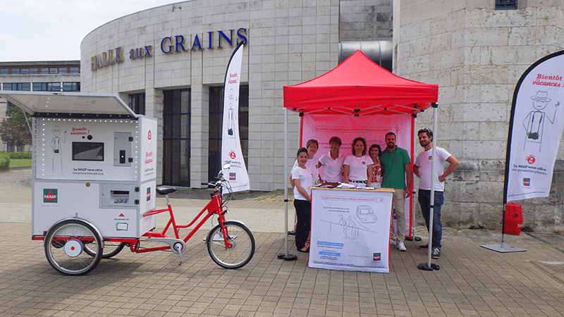 Photocabine - cyclo - street-marketing MAIF